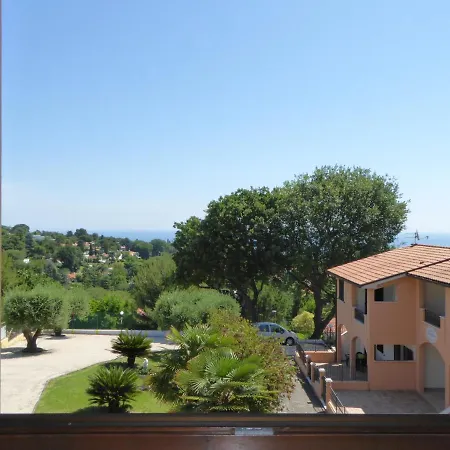 709 Belvedere Tatil Evi Numana